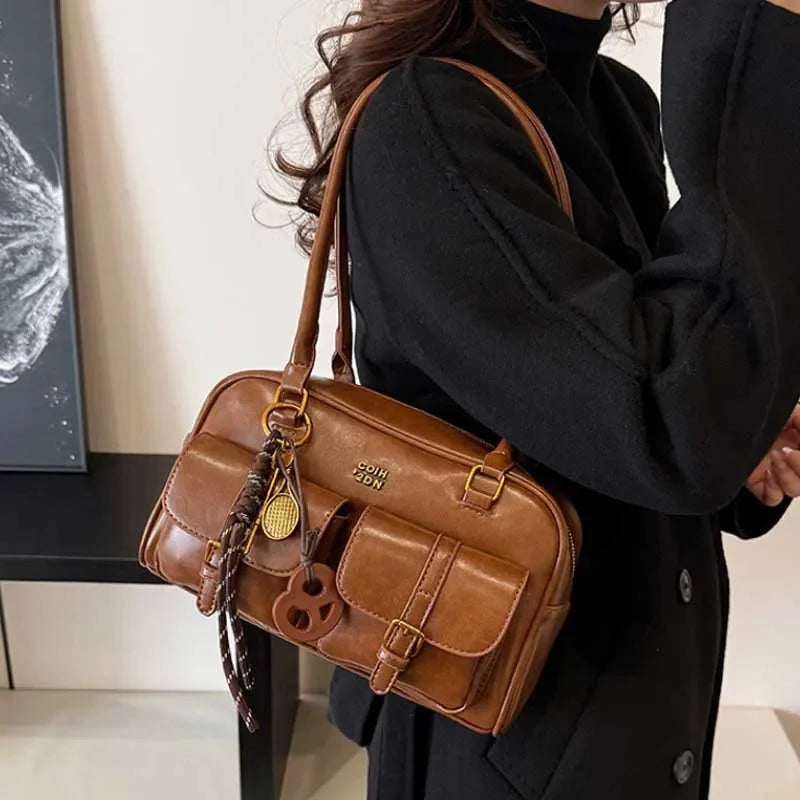 Retro Multi-Pocket Shoulder Bag