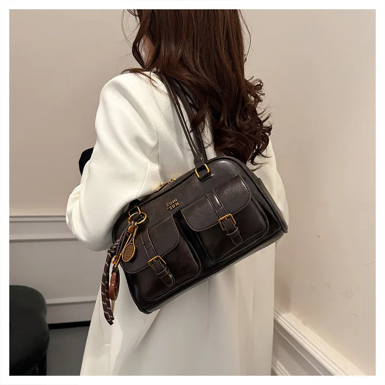 Retro Multi-Pocket Shoulder Bag